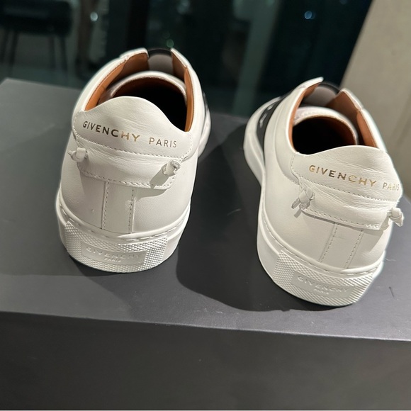 Givenchy White/Black Leather Urban Street  size 38 - Picture 4 of 7